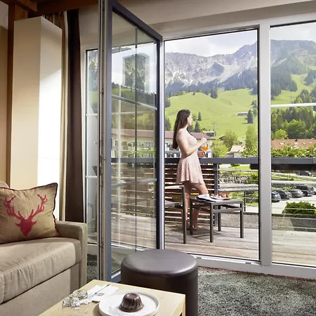 Hotell Panoramahotel Oberjoch 4*