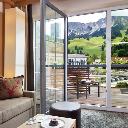 Hotel Panoramahotel Oberjoch 4*