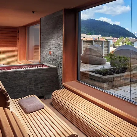 Hotel Panoramahotel Oberjoch 4*