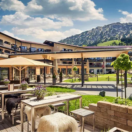 Hotel Panoramahotel Oberjoch 4*