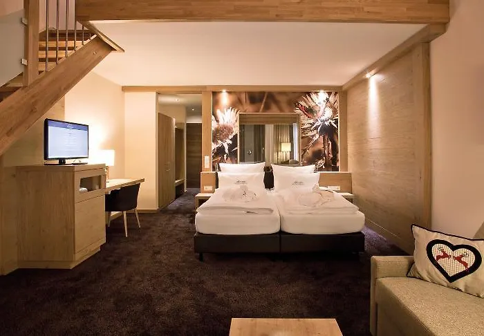 Отель Panoramahotel Oberjoch 4*